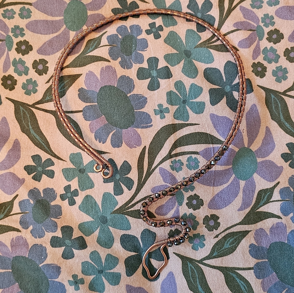 🐍 Copper and Beaded Snake Necklace 🐍 - Picture 2 of 5